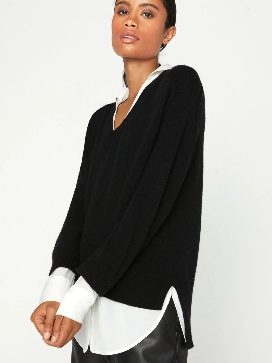 The Looker Layered V-Neck - Image 4
