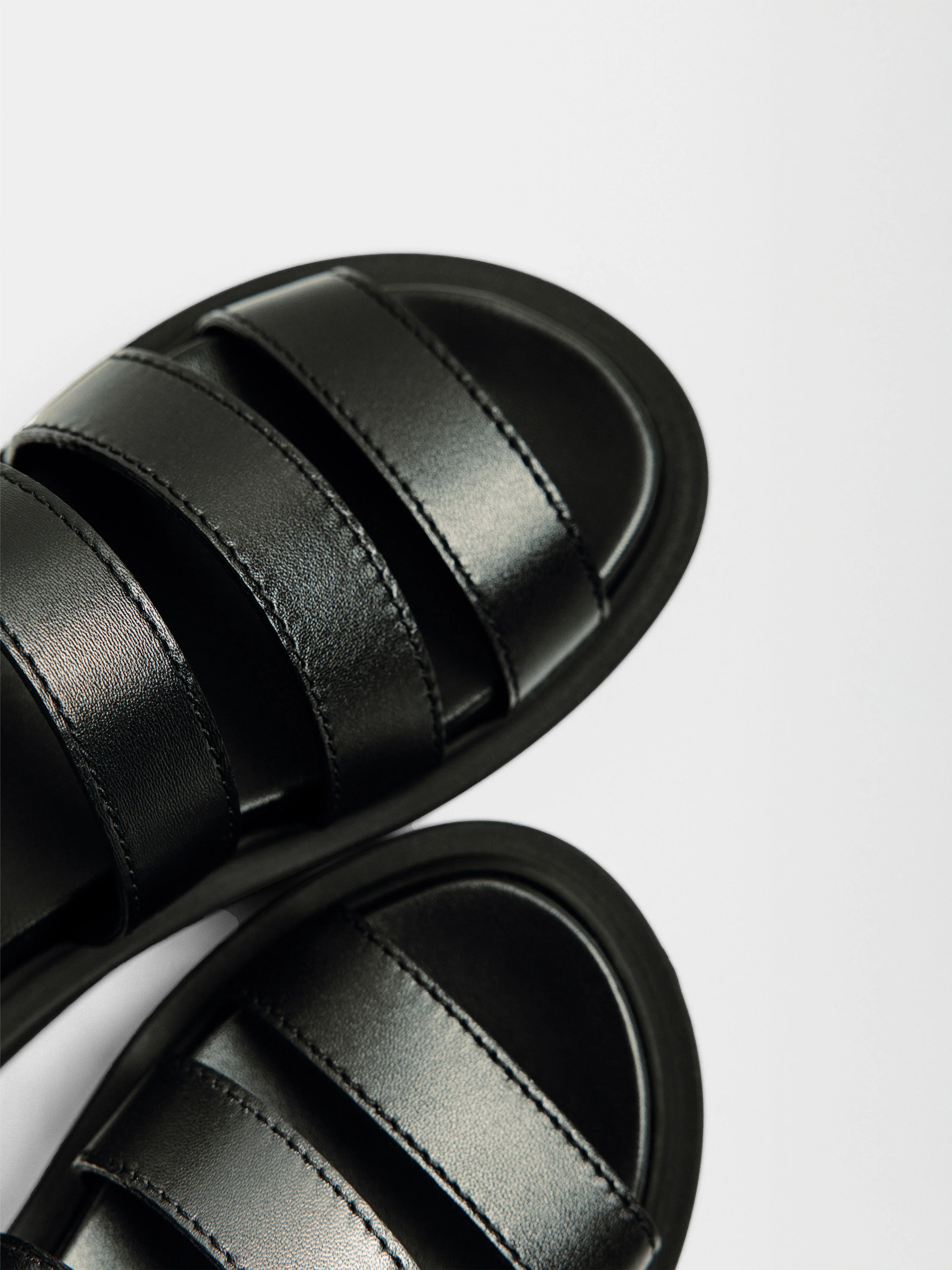 The Seoul Leather Sandal - Image 5